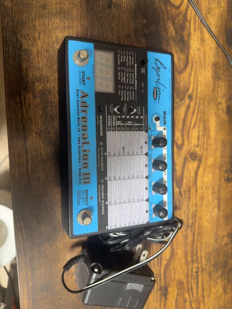 ギター Roger Linn AdrenaLinn III