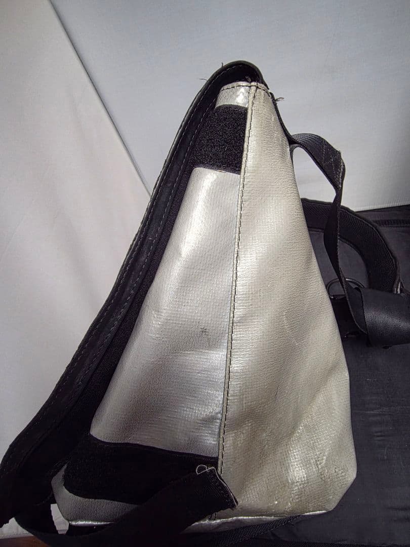 【廃盤】フライターグ F18REX Freitag バッグ シルバー ホワイト