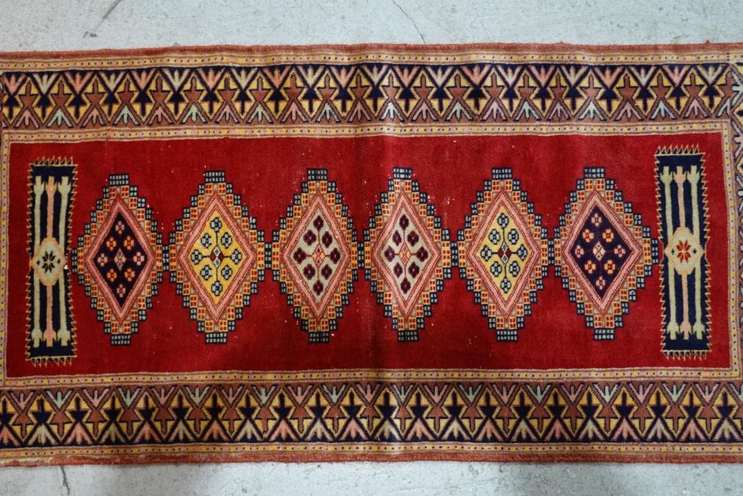 ✦vintage rug✦　120cm×58cm　パキスタン　ペルシャ絨毯