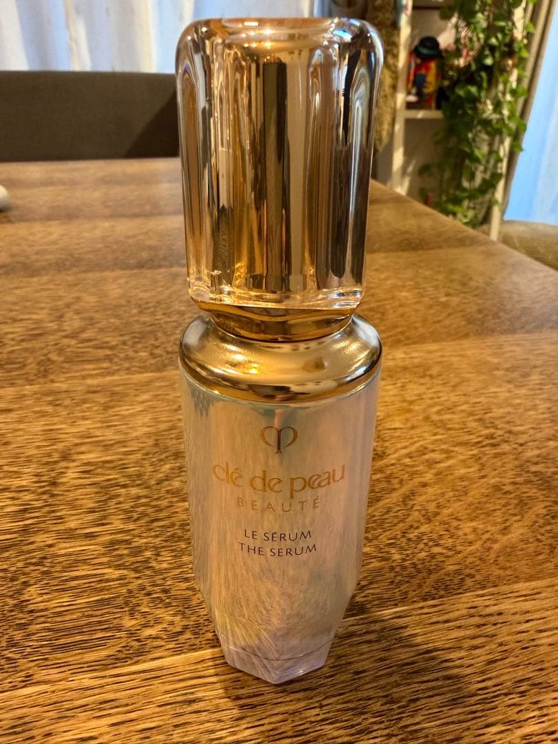 正規店購入 clé de peau LE SERUM 50ml. ル.セラムⅡ