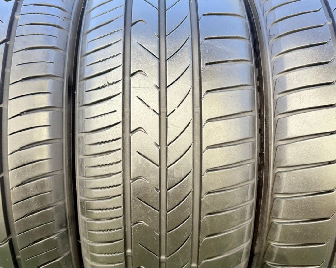 トーヨー トランパス mp7．205/60R16.24年製．深山4本セット