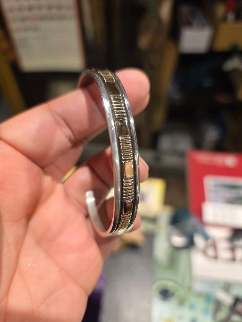 インディアンジュエリー新品【ブルースモーガン】14Kデザインバングル