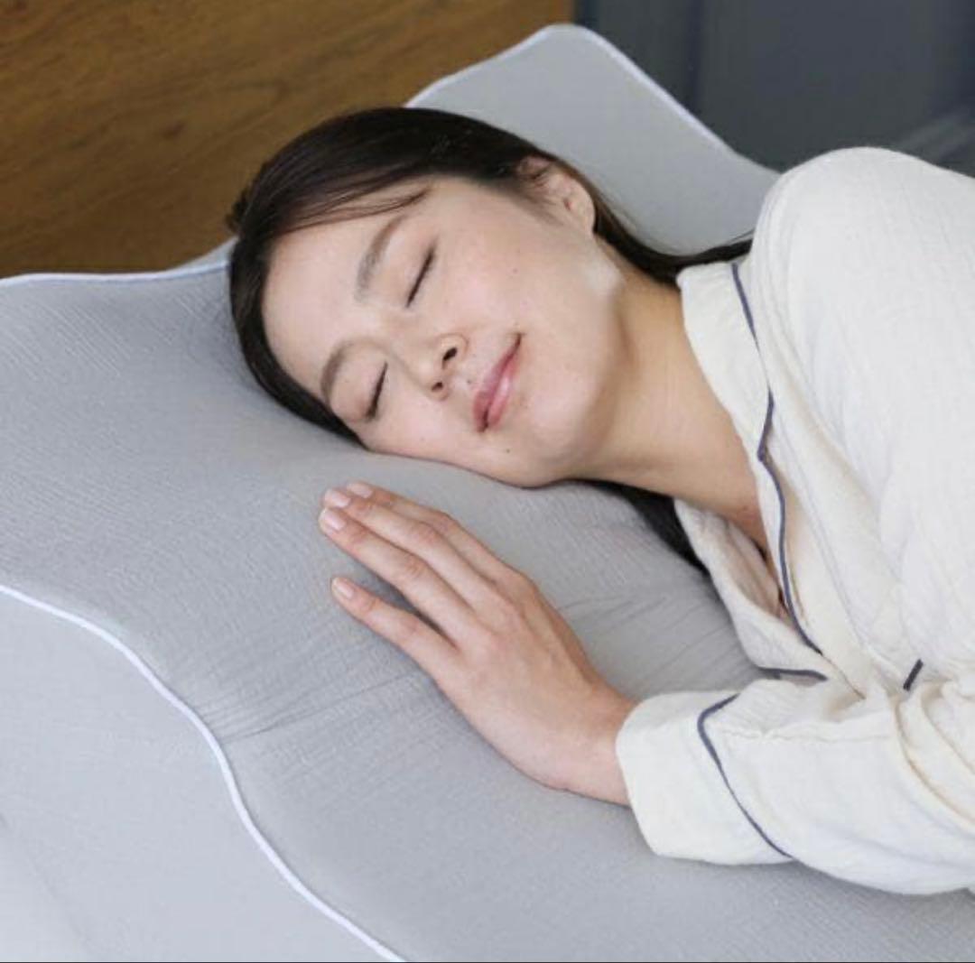 【新品未使用✨】SU-ZI（スージー）睡眠坂まくら 箱付き