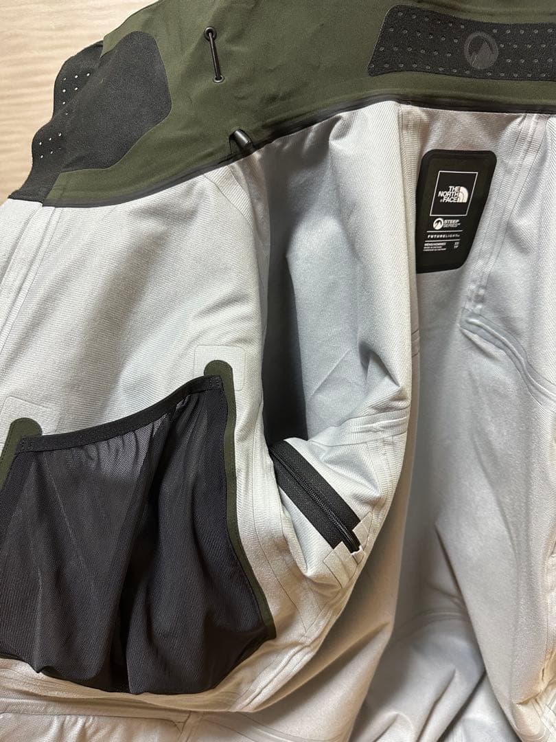 THE NORTH FACE フューチャーライト エーキャド ジャケット