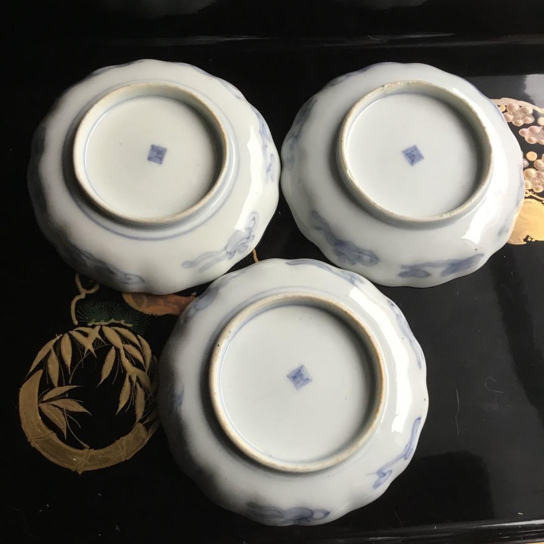 江戸後期　古伊万里　松竹梅に蝶紋様　お茶セット（小皿と蕎麦猪口）3セット