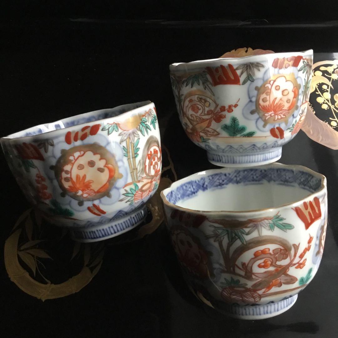 江戸後期　古伊万里　松竹梅に蝶紋様　お茶セット（小皿と蕎麦猪口）3セット