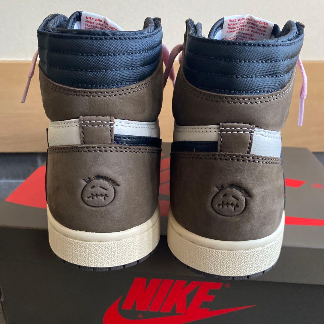 靴 NIKE Air Jordan 1 Travis Scott