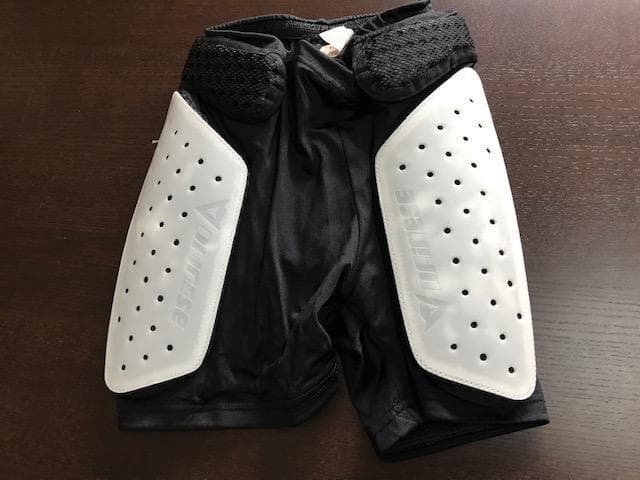 ジャケット＆ボードパンツ / ゲレンデで必須のアクセサリー１０品セット