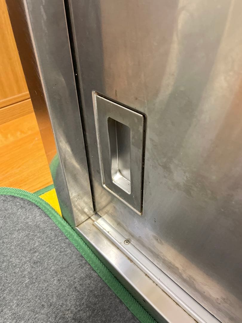 タニコー　ステンレス スライド式大型収納