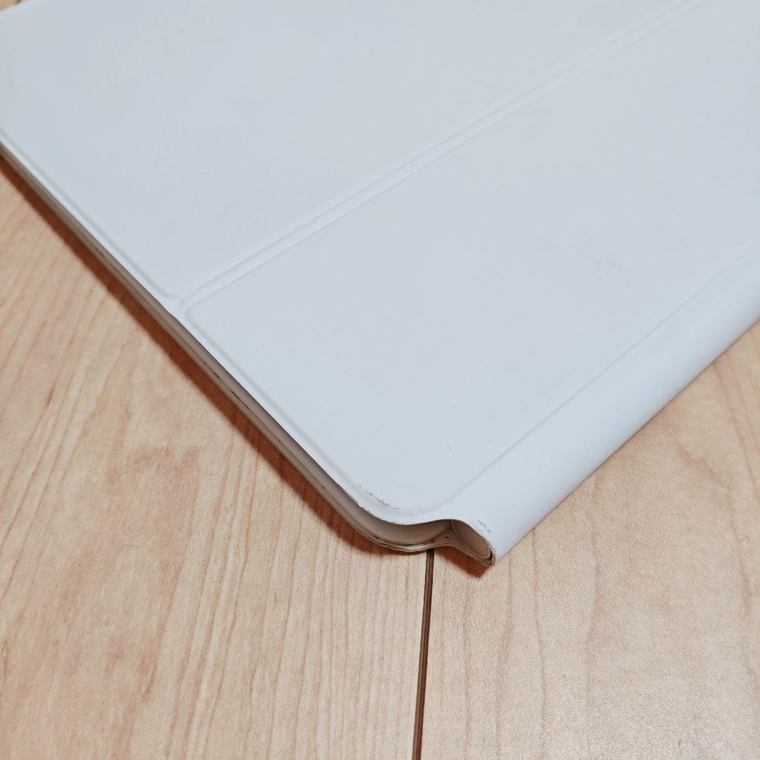 Apple magic keyboard 12.9 インチ　純正