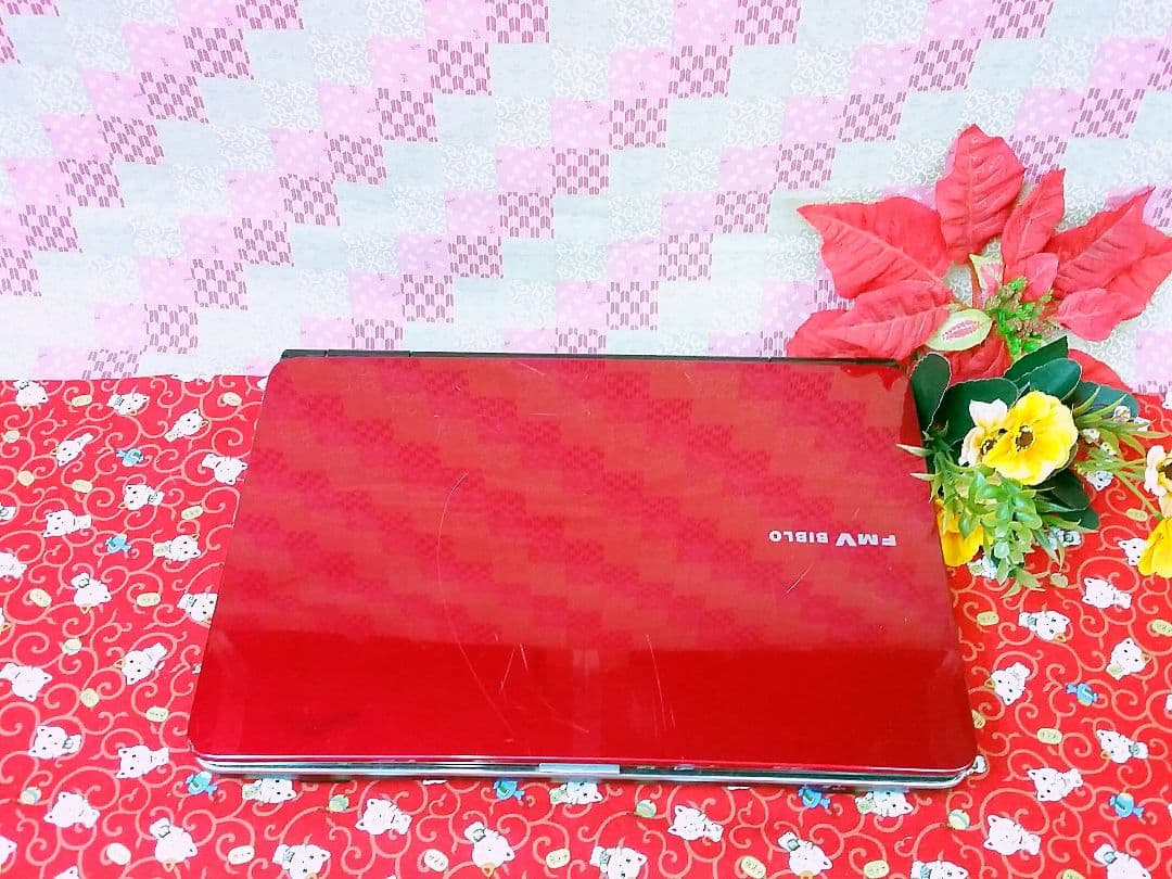極上品！高速Corei5！おまけソフト多数！レッド色富士通！Win10！動画編集