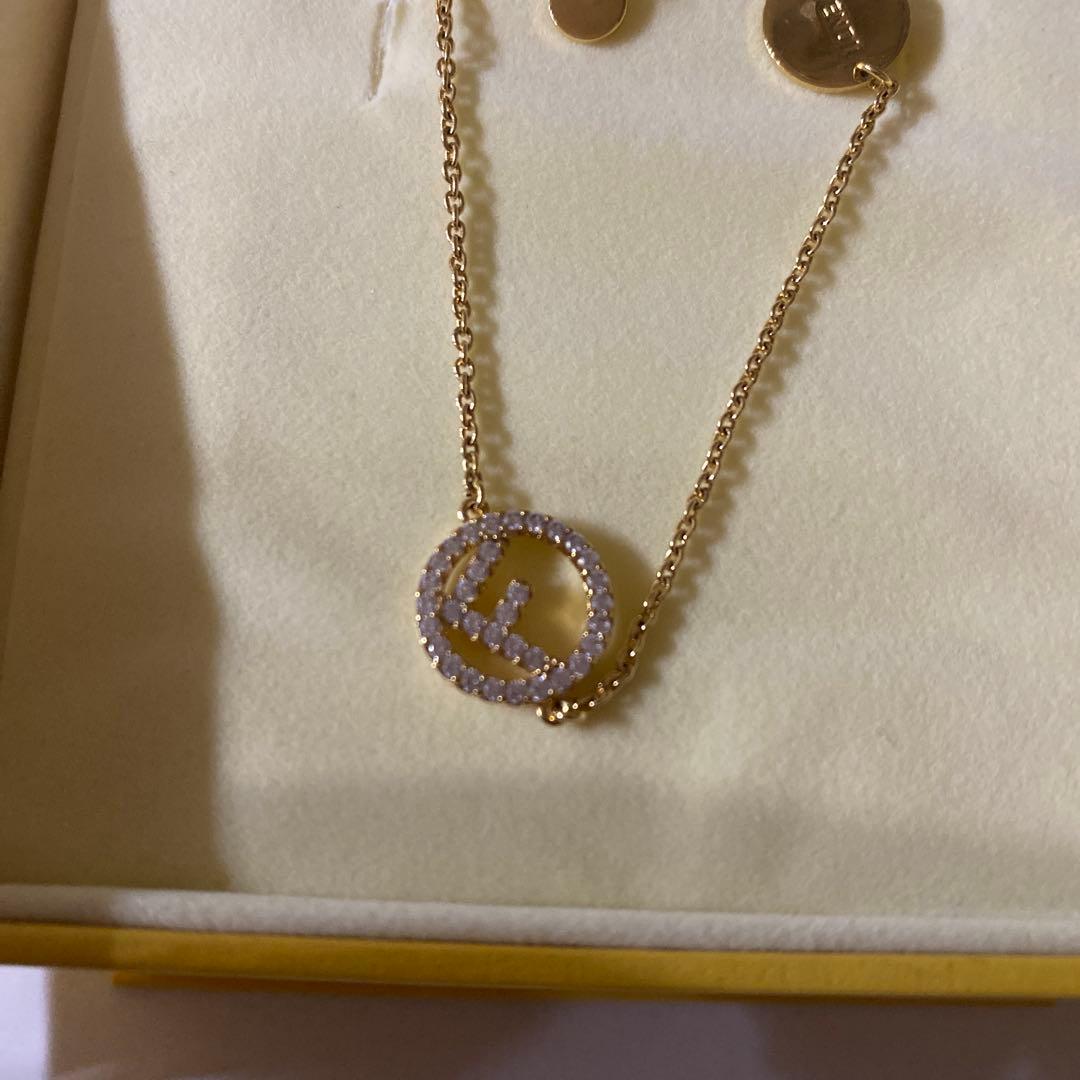 美品　フェンディ　エフイズフェンディブレスレット　ゴールド
