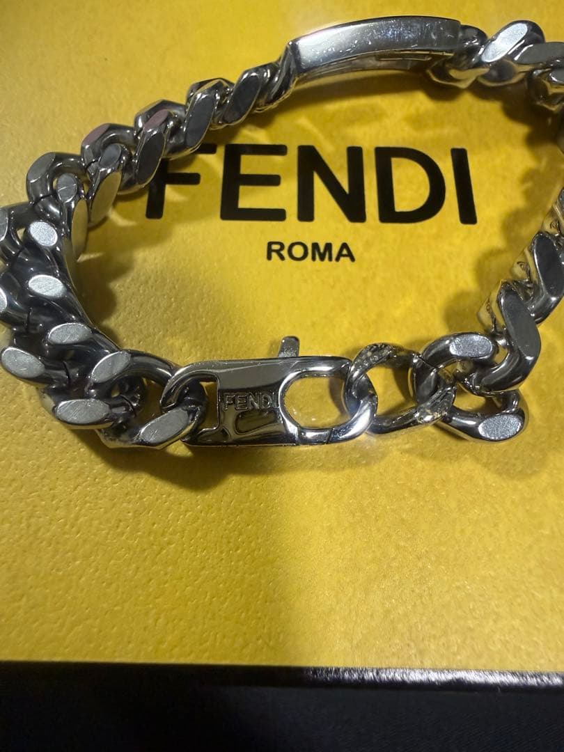 【美品】フェンディ　チェーン　ブレスレット　喜平　FF シルバー　ロゴ刻印
