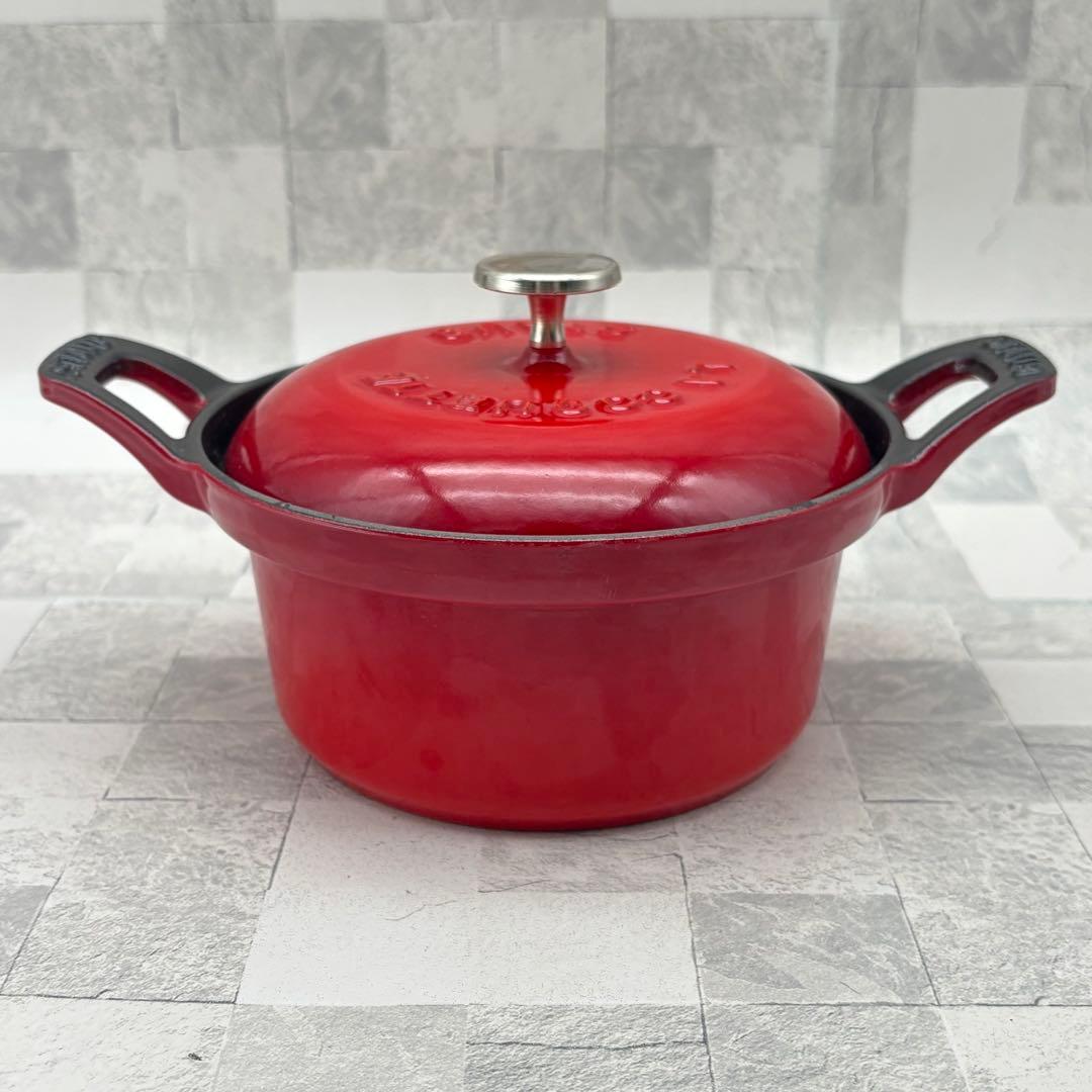 廃盤品STAUB ストウブ ヴィンテージシリーズ Rココット チェリー
