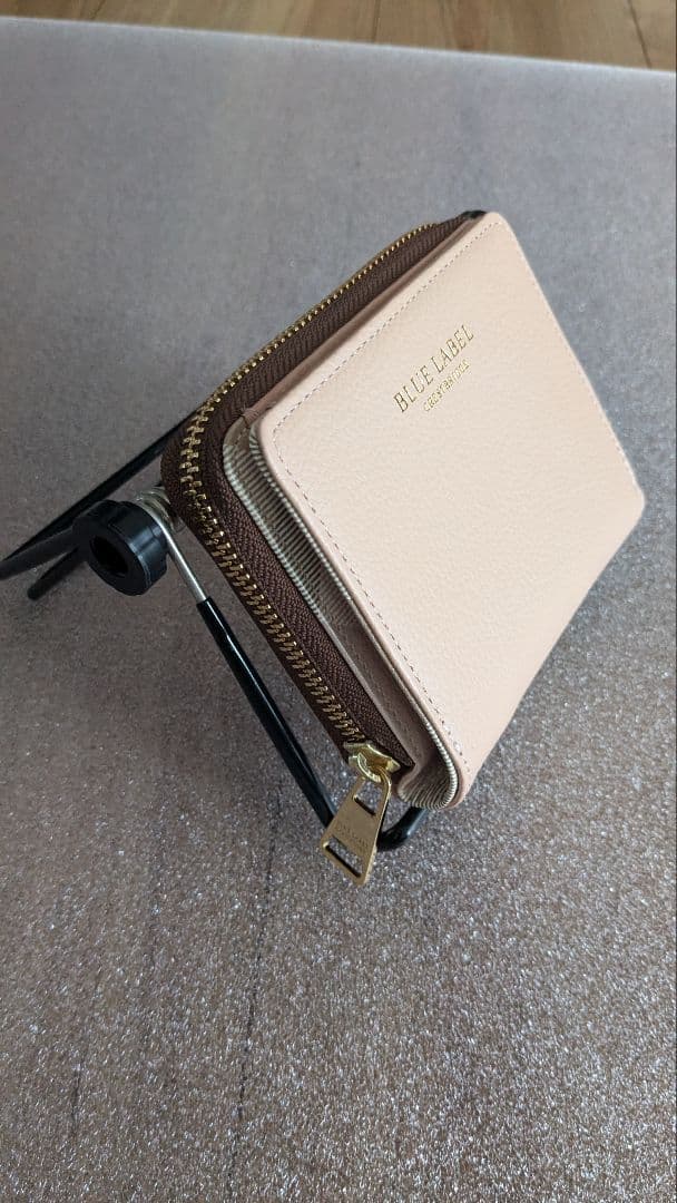 【未使用品・箱つき】BLUE LABEL CRESTBRIDGE　折り財布