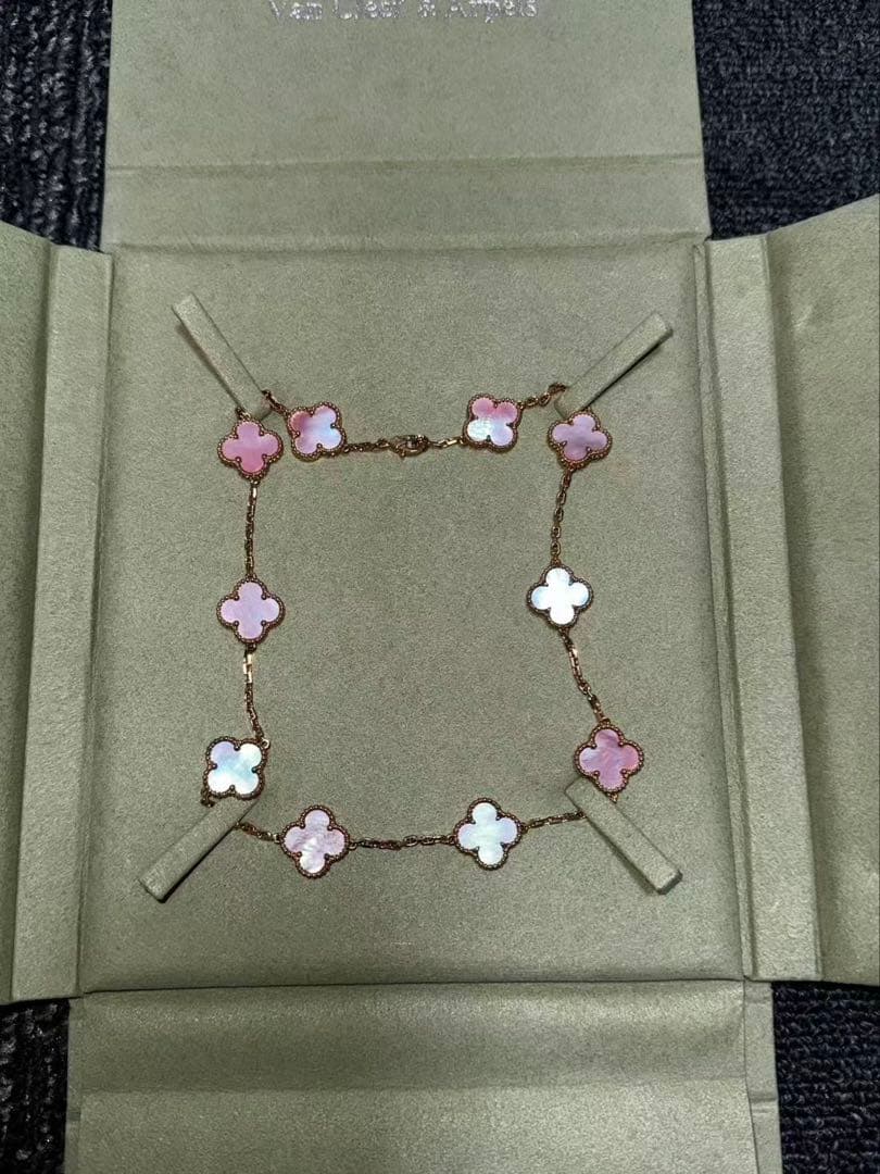 Van Cleef & Arpels アルハンブラ モチーフ ブレスレット☆