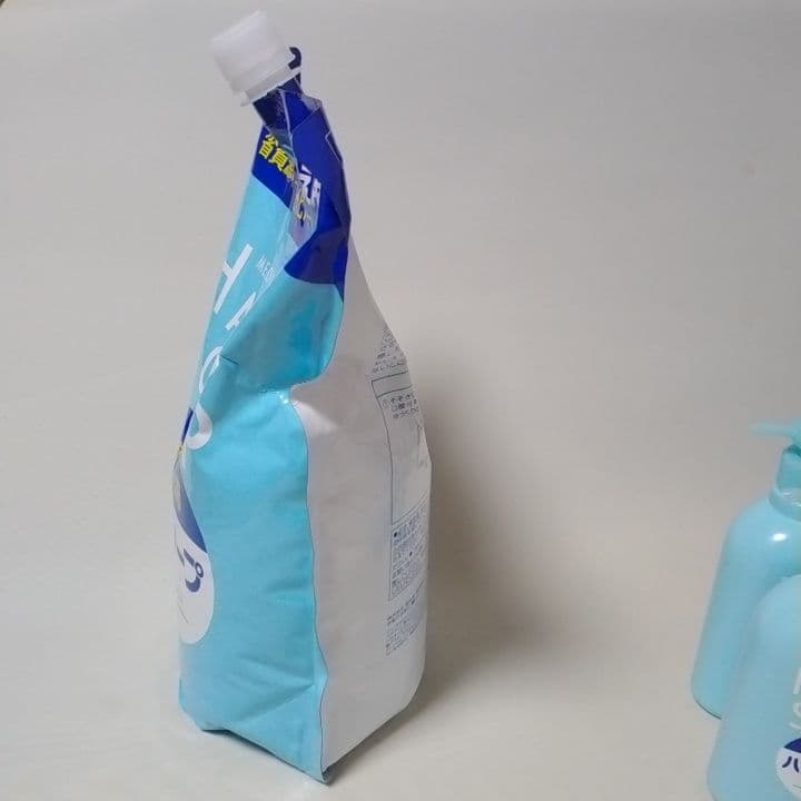 未使用・未開封　資生堂 薬用ハンドソープ 詰替え+ボトル2個セット