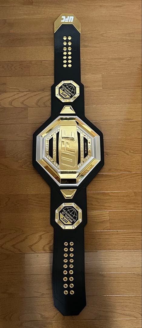 UFC チャンピオンベルト レプリカ　新品未使用品