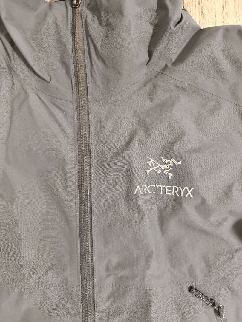 【廃番品 超希少カラー】Arc’teryx ZETA SL マウンテンパーカー