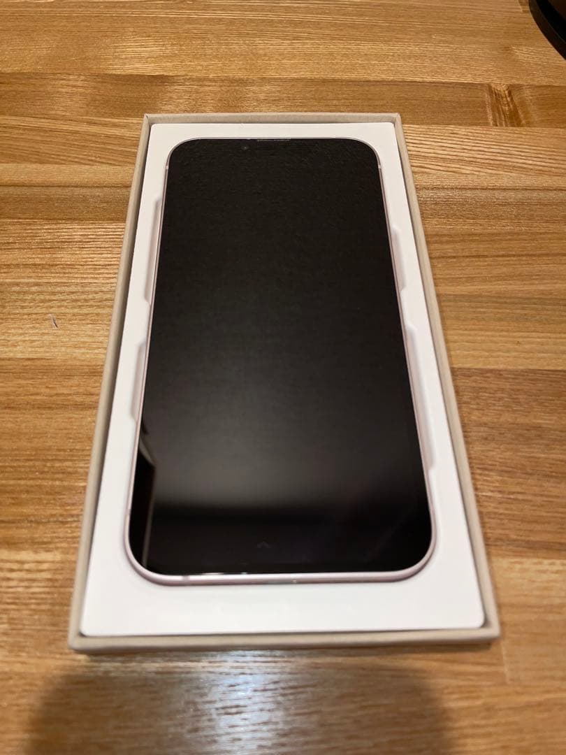 【極美品】iPhone 13 ピンク 128GB（バッテリー100%）