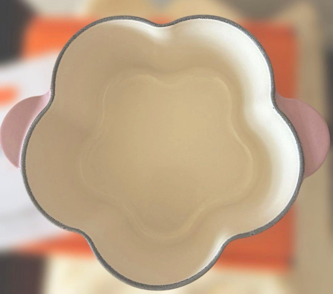 ルクルーゼ LE CREUSET ココット フルール 16cm ローズ