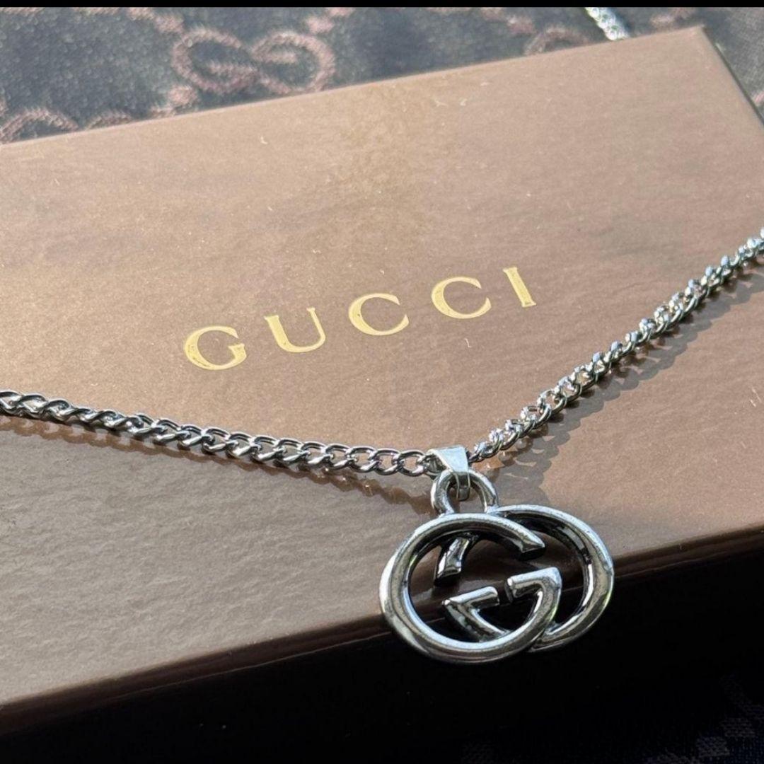 GUCCI グッチ インターロッキング チャーム&ネックレス