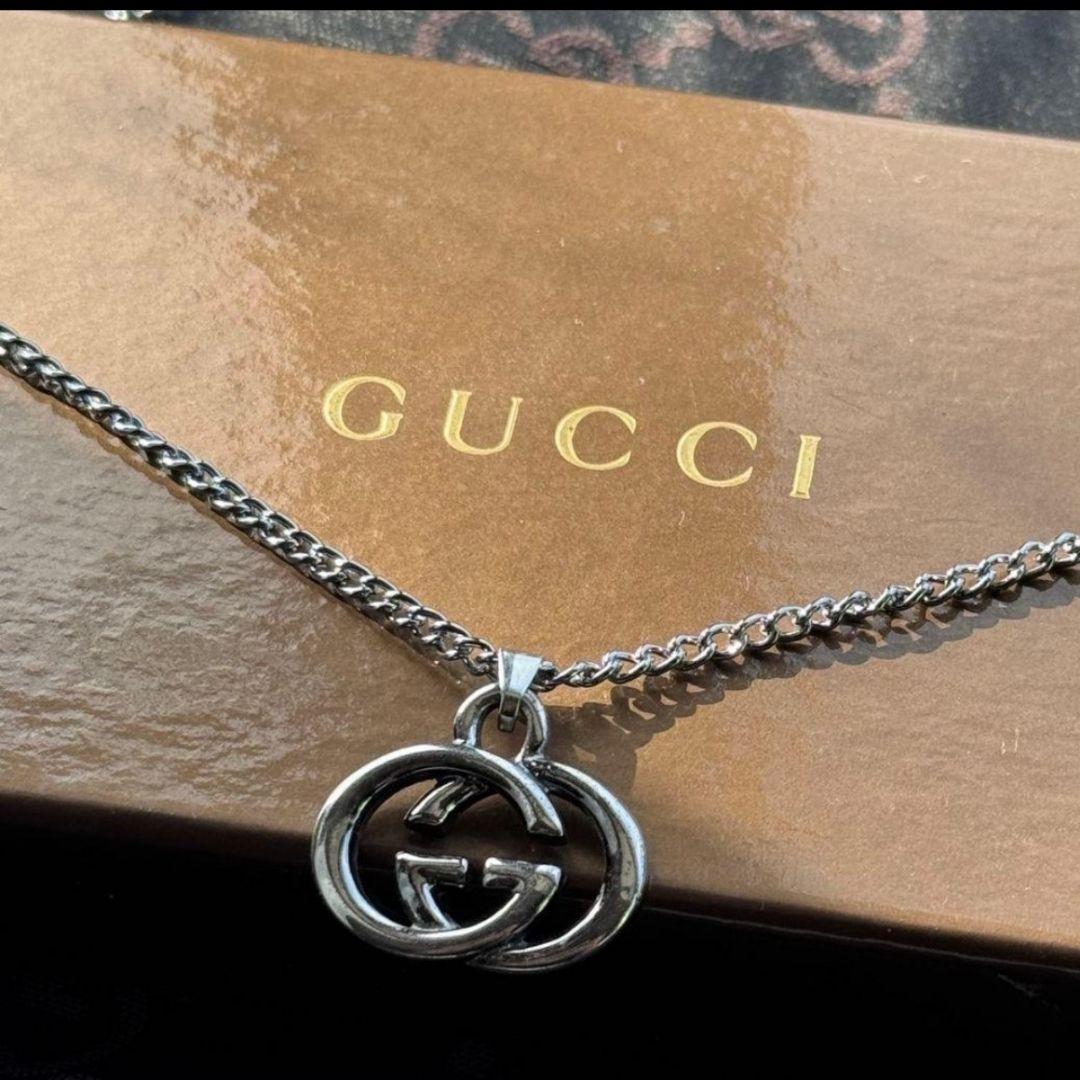 GUCCI グッチ インターロッキング チャーム&ネックレス