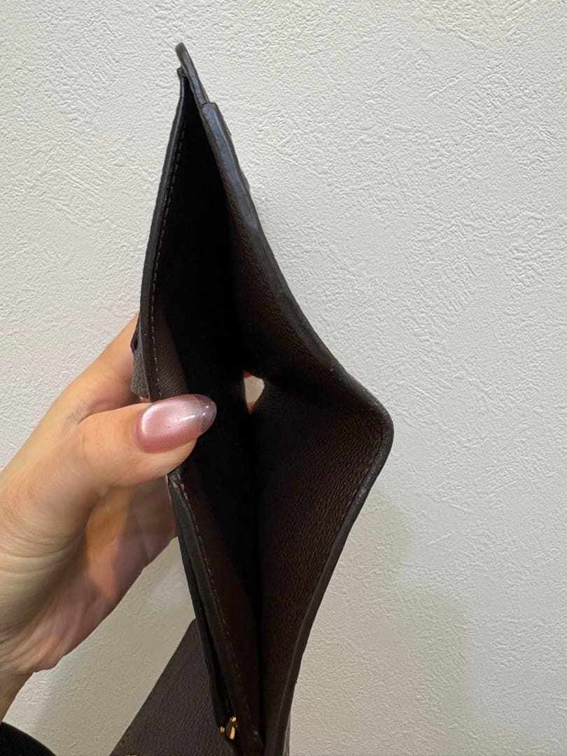 Louis Vuitton ダークブラウン 三つ折り財布