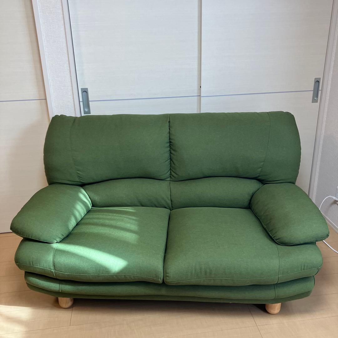 グリーンファブリック2人掛けソファ