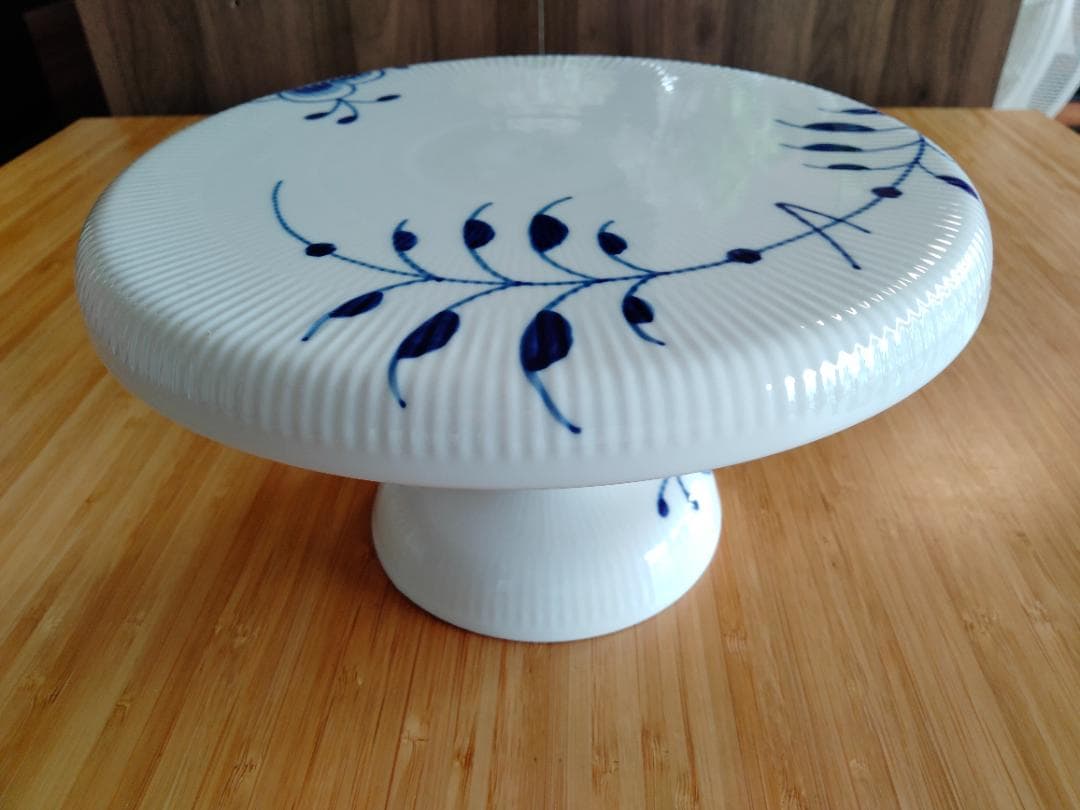 ロイヤルコペンハーゲン ケーキディッシュ ブルーフルーテッドメガ