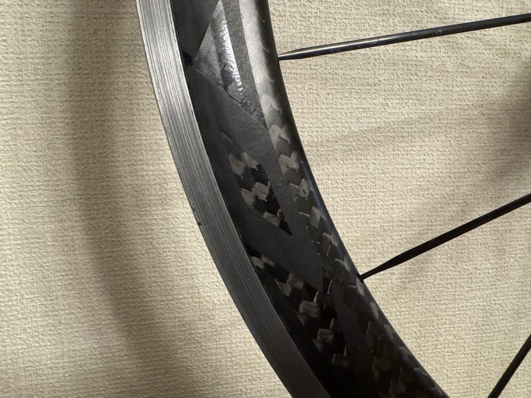 MAVIC COSMIC PRO CARBON クリンチャー