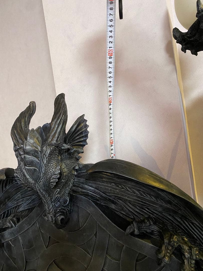 ドラゴンの椅子　飾ってただけで未使用
