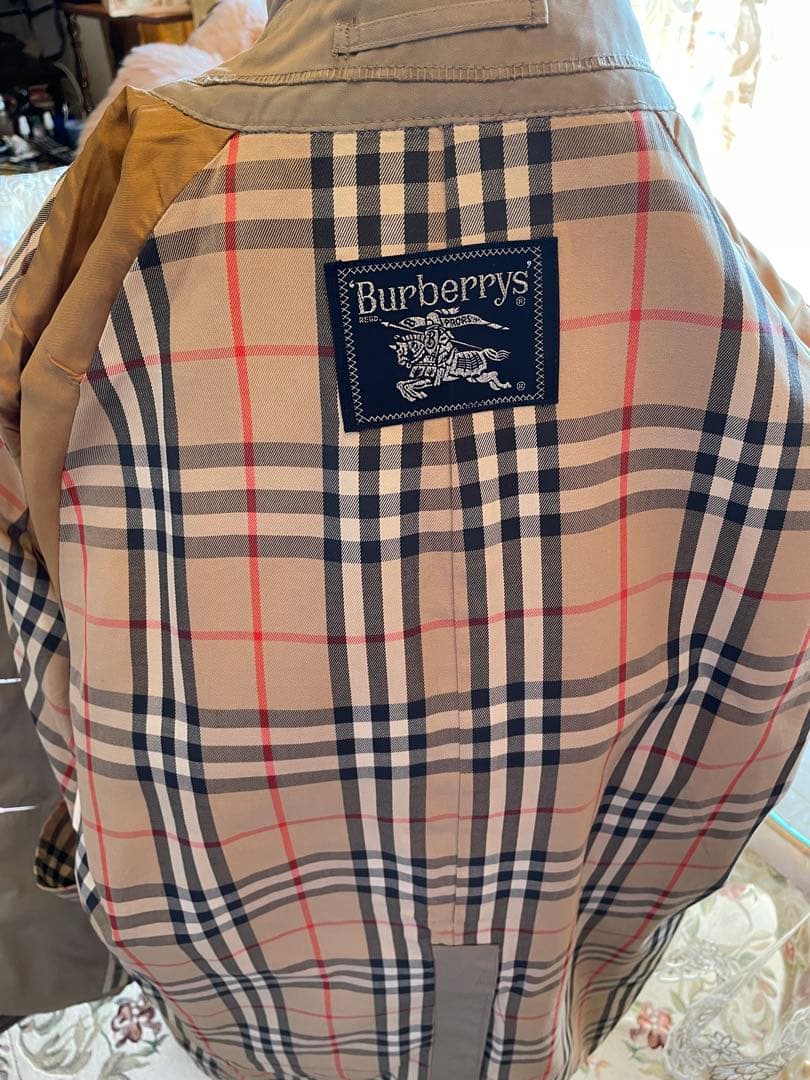 バーバリーBURBERRYのトレンチコート
