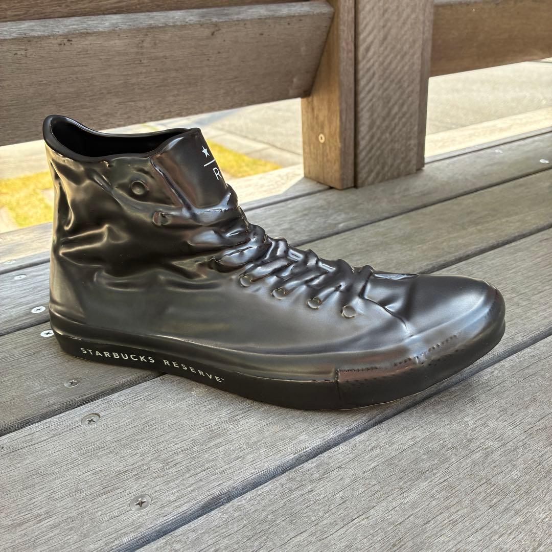 スターバックスロースタリー東京 CONVERSE TOKYOコラボフラワーベース