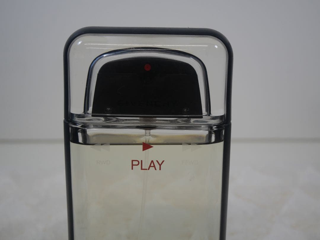 ジバンシー　プレイ　インテンス　オーデトワレ　100ml