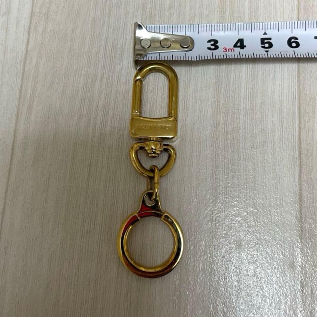 Louis Vuitton ルイヴィトン ゴールドカラー キーホルダー