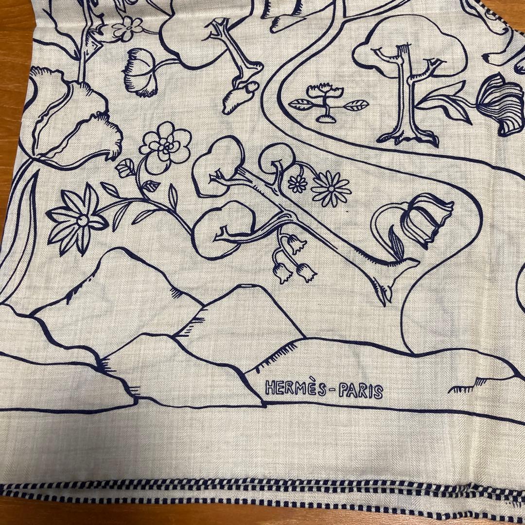 明日迄の出品❤️新品 エルメス トライアングルジェアン 2025 千と一のウサギ