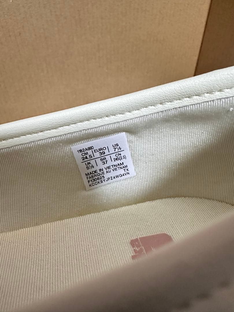 靴 Onitsuka Tiger Mexico 66 TGRS Ivory