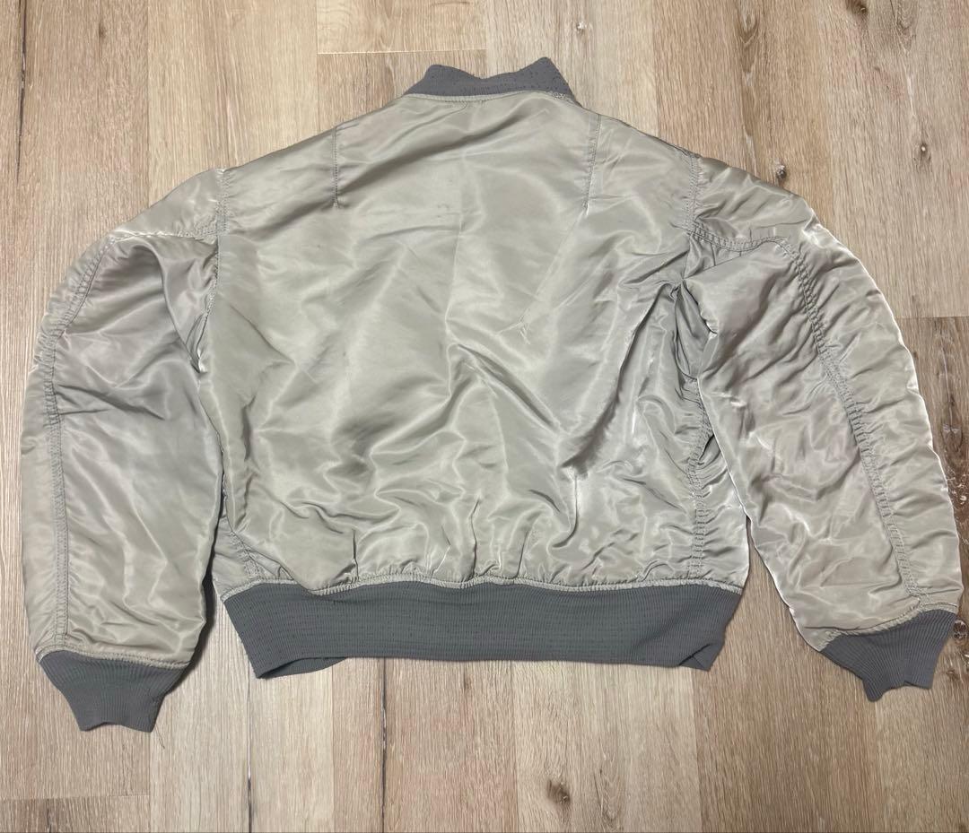 u*n様 80s旧タグ 希少 アルファ MA-1 フライトジャケット USA製