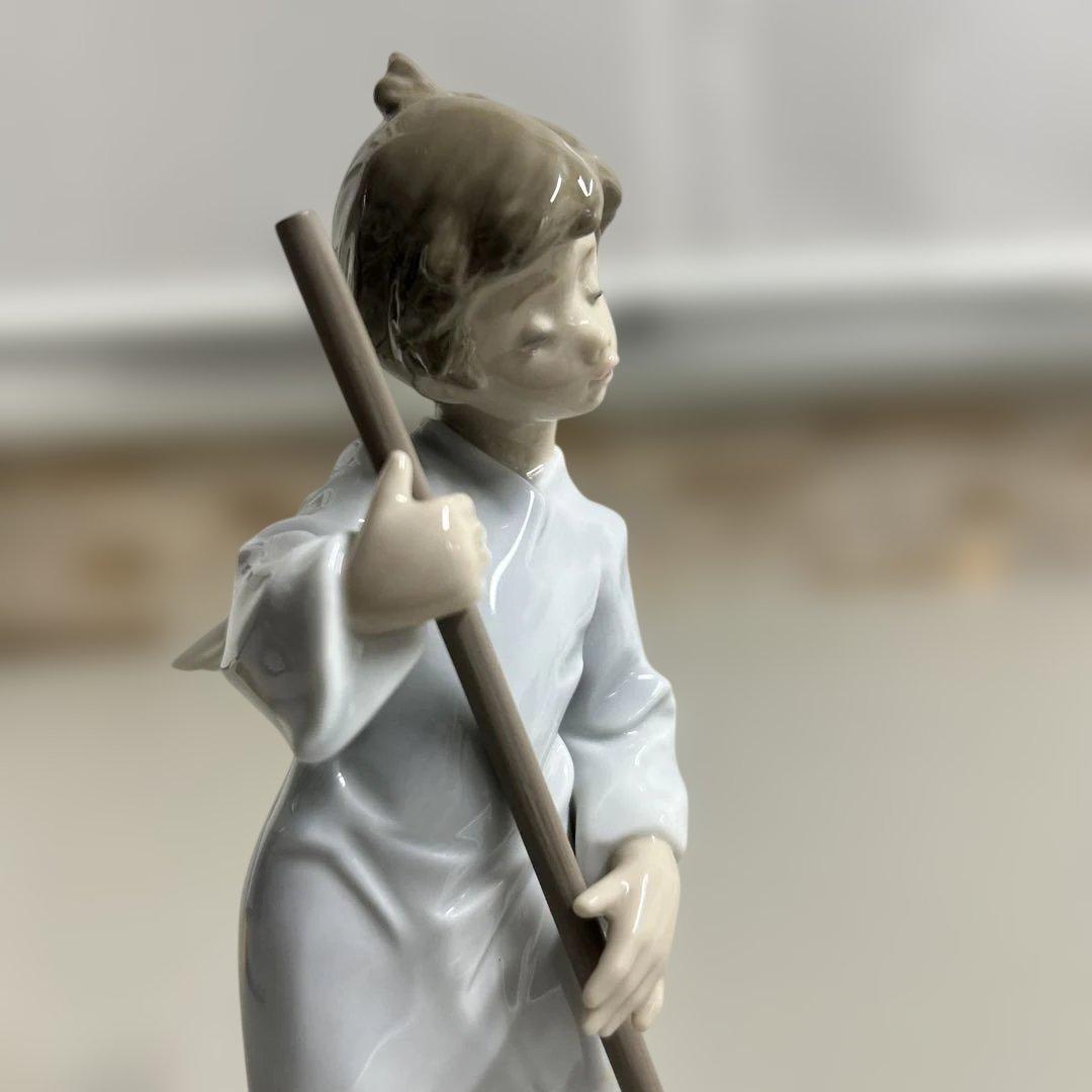 絶版/極美品】LLADRO/リヤドロ 5726 可愛い天使 「雲を払う」