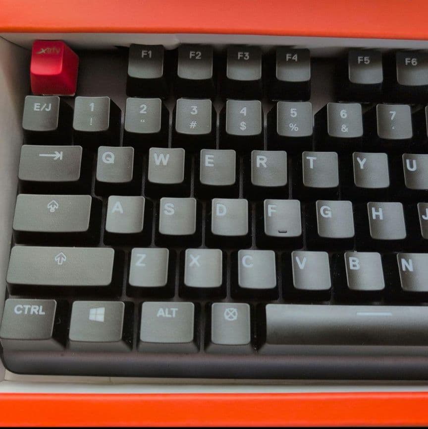 【最終値下げ】SteelSeries Apex Pro メカニカルキーボード