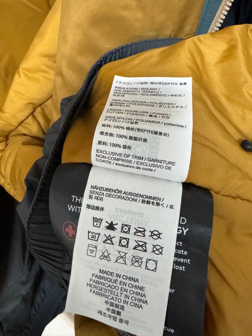 ARC'TERYX マウンテンパーカー グレー/ブラック
