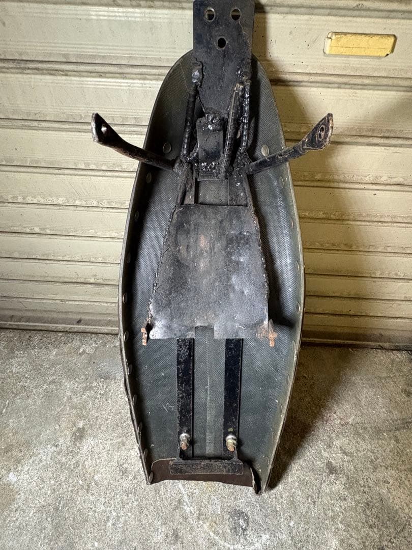 ナイスモーターサイクル　TT seat 1997年スポーツスター
