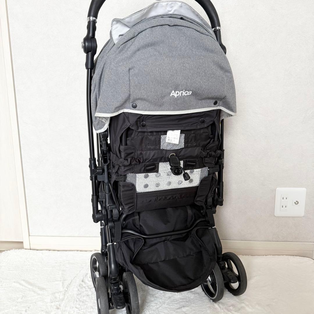 【美品】Apricaベビーカー 両対面式 ハンドルレザー ラクーナビッテSF