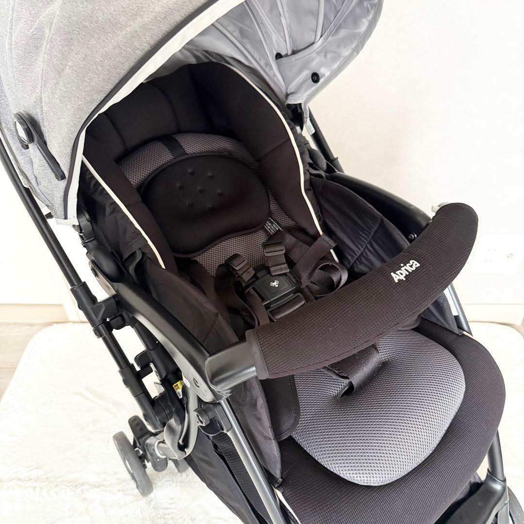 【美品】Apricaベビーカー 両対面式 ハンドルレザー ラクーナビッテSF