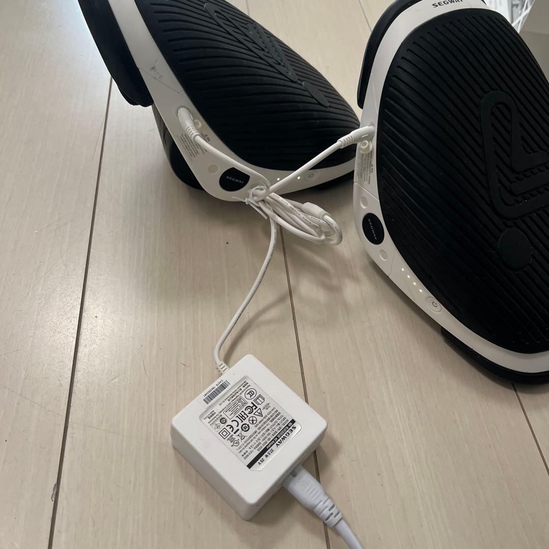 Segway ドリフト 電動スケートボード LEDライト付き