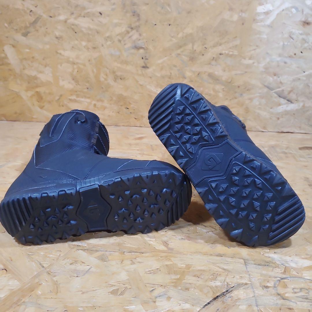 美品　BURTON　バートン 　スノーボードブーツ　 26024