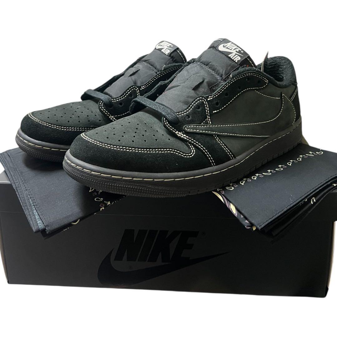 TravisScott × Air Jordan 1 Low ブラックファントム