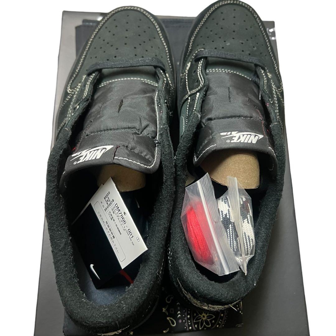 TravisScott × Air Jordan 1 Low ブラックファントム