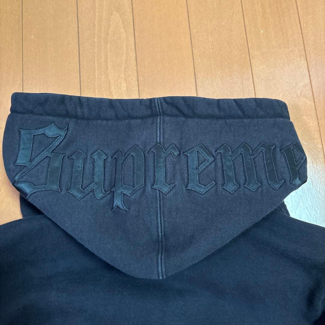 Supreme ブラック ジップアップパーカー